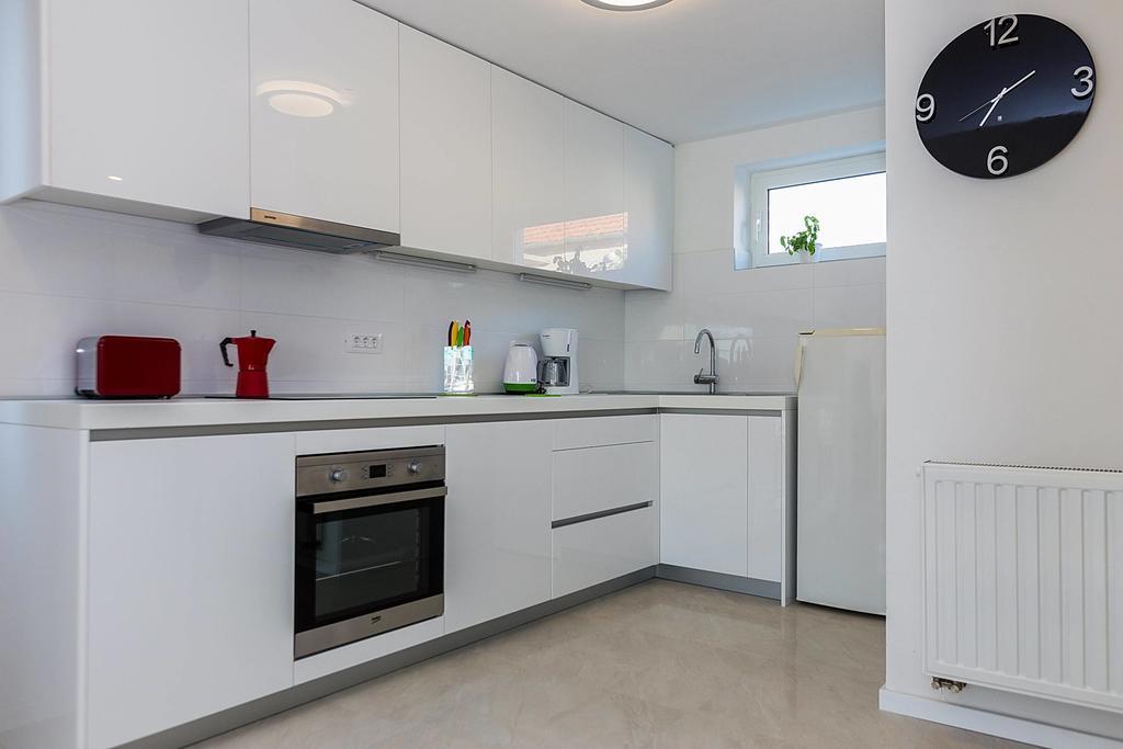 Apartments Dada بيوغْغاد نا موغو الغرفة الصورة