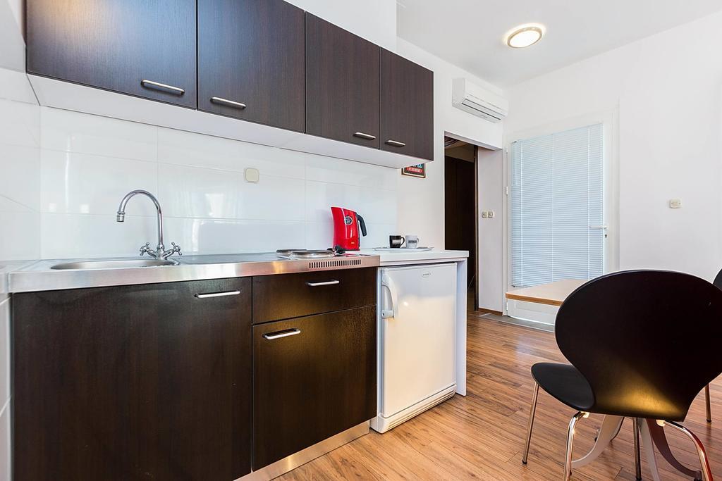 Apartments Dada بيوغْغاد نا موغو الغرفة الصورة