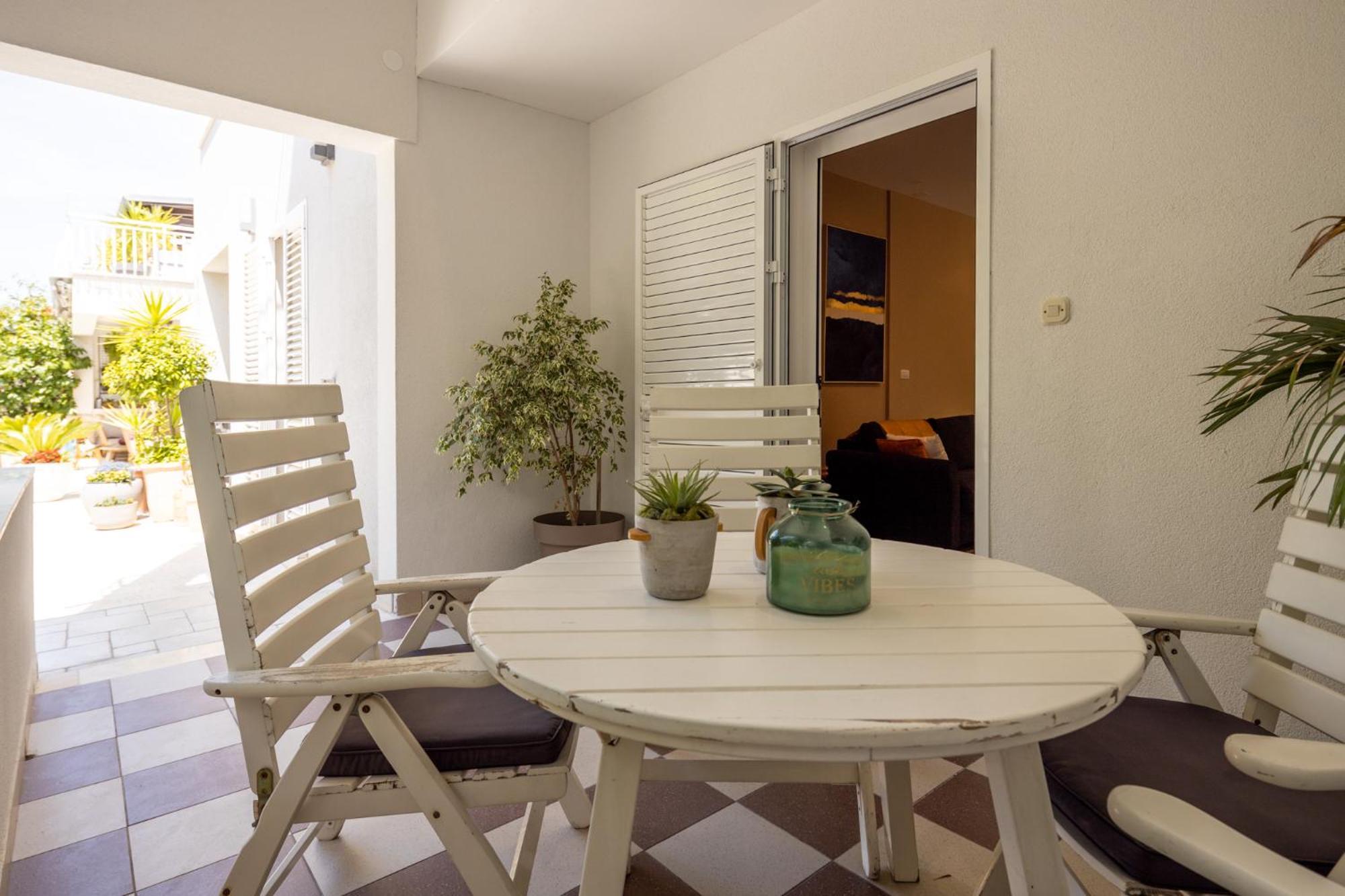 Apartments Dada بيوغْغاد نا موغو المظهر الخارجي الصورة